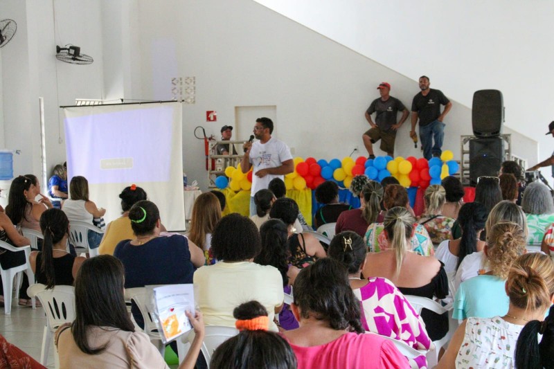 Fórum de Inclusão reúne profissionais da rede municipal em SJB