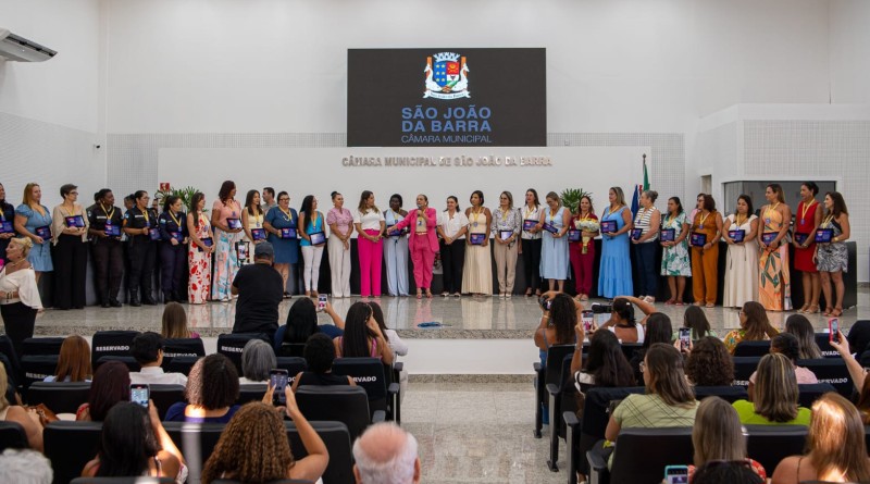 Projeto Mulheres que Transformam reconhece quem faz a diferença em SJB