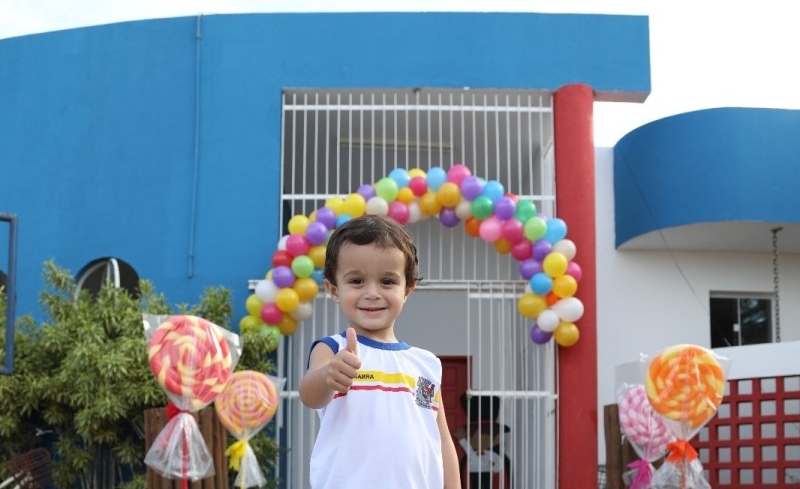 Reformada e ampliada, creche volta a receber alunos no Bairro de Fátima